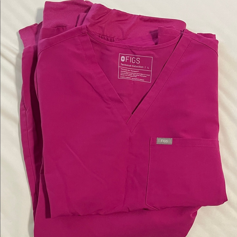 Figs Scrub Set